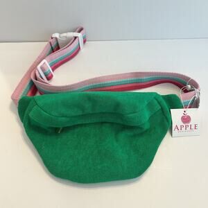 NWT - Shiraleah Chicago Arden Green Belt Bag Terry Pink Strap Boutique